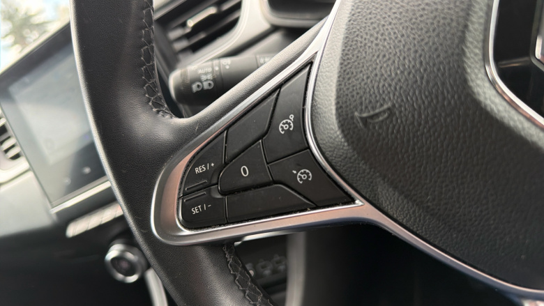 Renault Captur 1.6 E-Tech full hybrid 145 Techno 5dr Auto Hybrid Hatchback